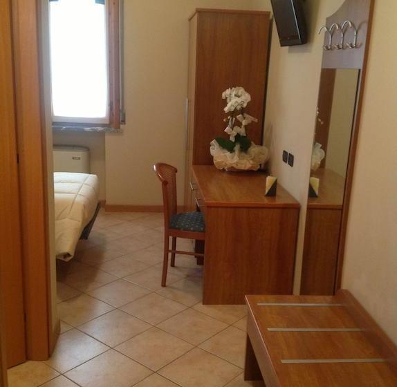 Hotel Trattoria Contini  | Sorbolo | Parma | Italia 15