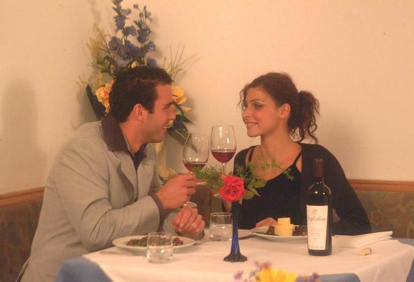 Hotel Brückenwirt  Al Ponte  | Montan | Bolzano | Italia 18