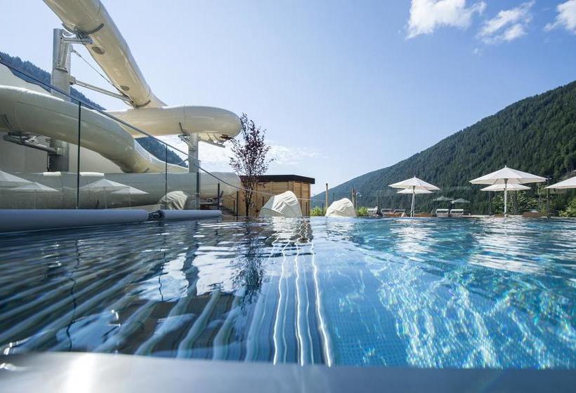 Familienhotel Huber  | Valles | Bolzano | Italia 13