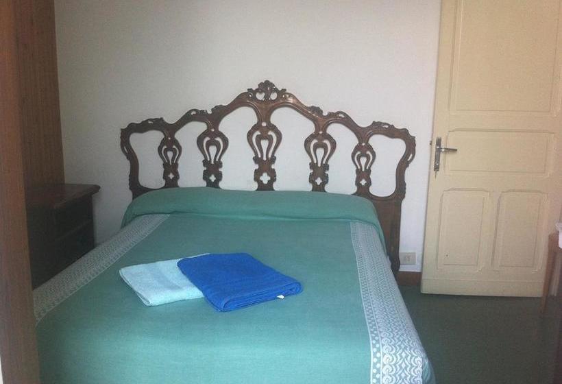 Hôtel Pensione Elvezia  | Rapallo | Genova | Italie 8