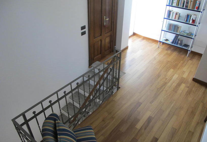 Bed and Breakfast Villa Emilia  | Castronno | Varese | Italy 11