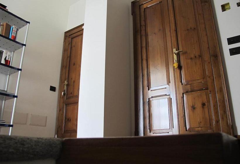 Bed and Breakfast Villa Emilia  | Castronno | Varese | Italy 14