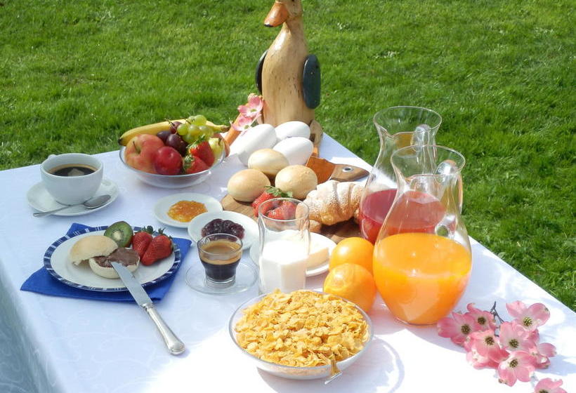 Bed and Breakfast Villa Emilia  | Castronno | Varese | Italy 2