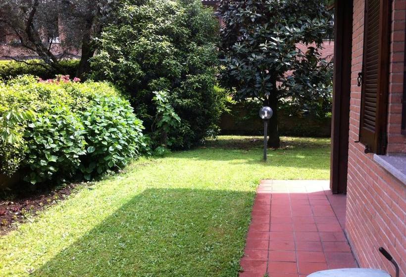 Bed and Breakfast Villa Camilla  | Monza | Monza e Brianza | Italia 2