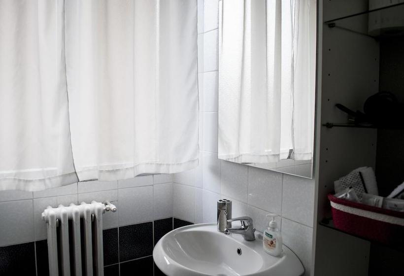 Bed and Breakfast A Quattro Passi Da  | Roma | Roma | Italia 15