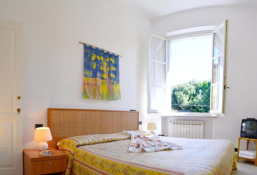 Hotel Villa Fiorisella  | Marina di Massa | Massa Carrara | Italia 12