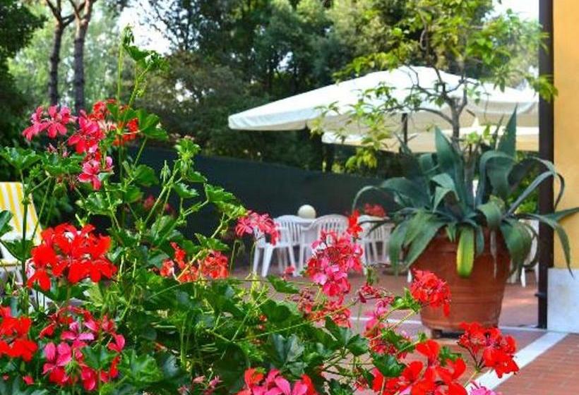 Hotel Villa Fiorisella  | Marina di Massa | Massa Carrara | Italia 13