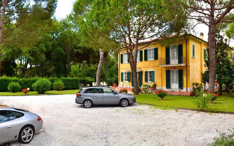 Hotel Villa Fiorisella  | Marina di Massa | Massa Carrara | Italia 8