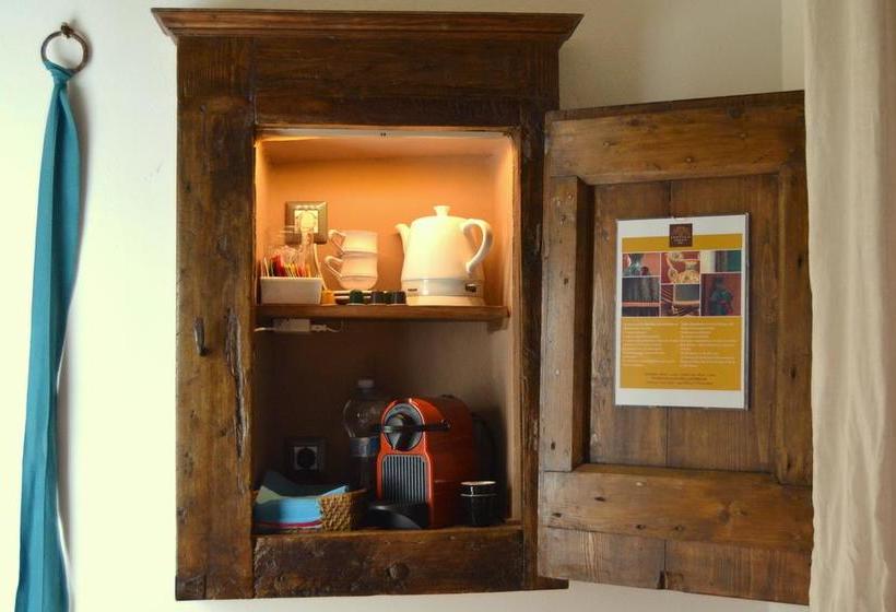 Bed and Breakfast Sanpolo 1544 Antique Room  | Urbino | Pesaro e Urbino | Italia 11