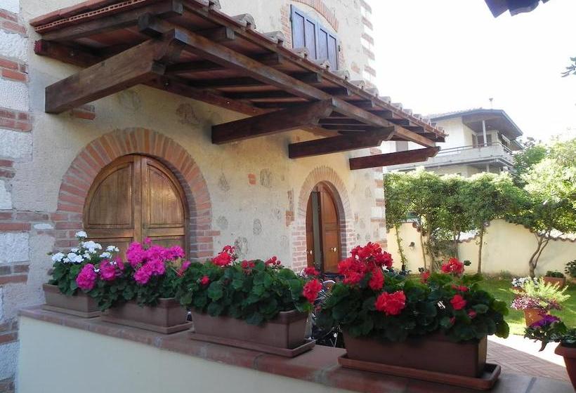 Bed and Breakfast Villa Il Fortino  | Lido di Camaiore | Lucca | Italia 2