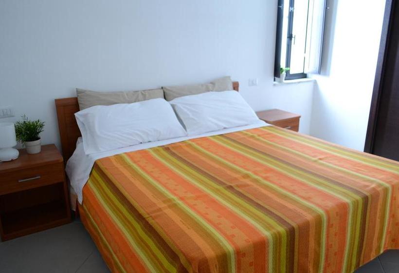 Bed and Breakfast I Giardini Di Pina  | Pompei | Napoli | Italia 3
