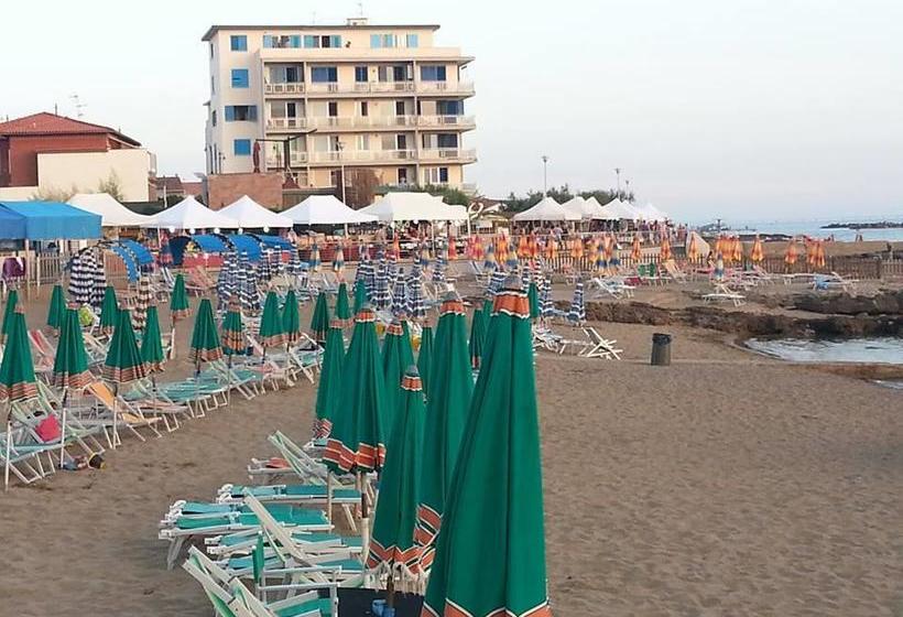 Hotel Piccolo  | Rosignano Solvay | Livorno | Italia 10