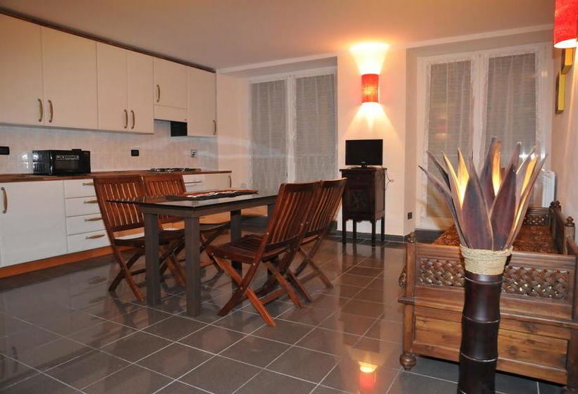 Borobudur B&b  | Genua | Genova | Italien 7