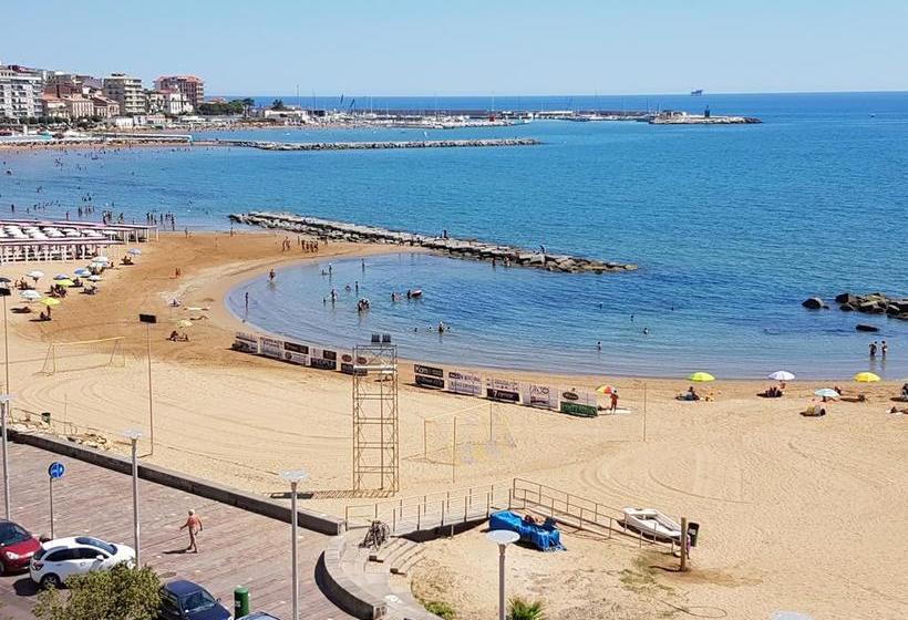 Bed and Breakfast Il Girasole  | Crotone | Crotone | Italia 4