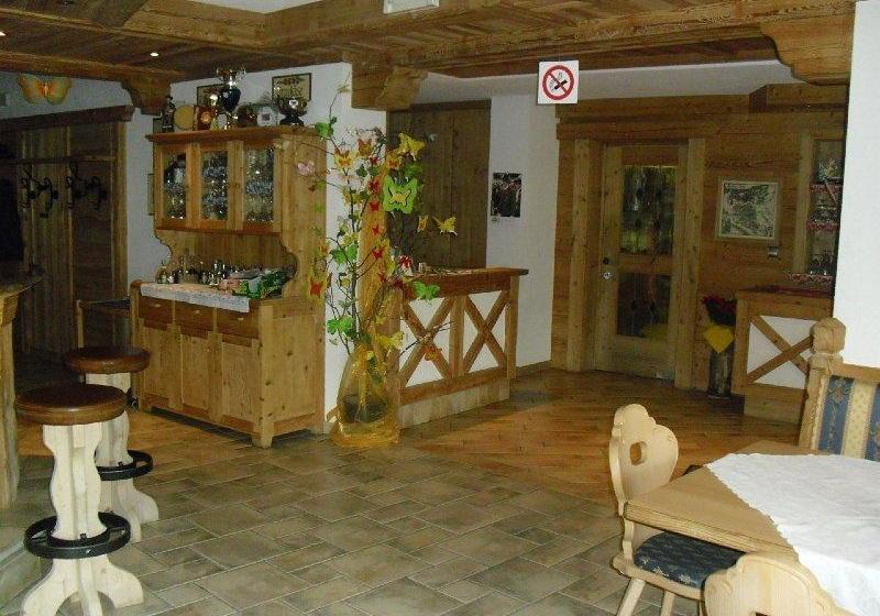 Hotel Gasthof Bauhof  | Villa Ottone | Bolzano | Italia 16