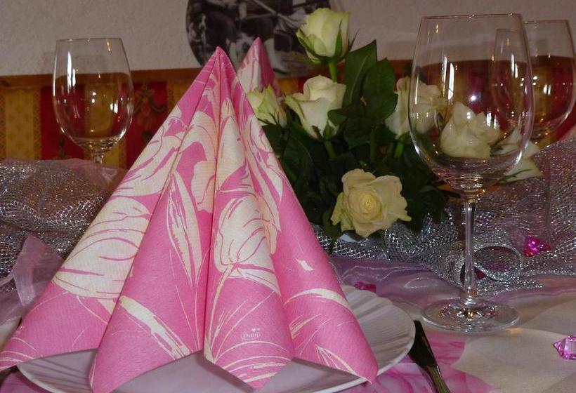 Hotel Gasthof Bauhof  | Villa Ottone | Bolzano | Italia 9