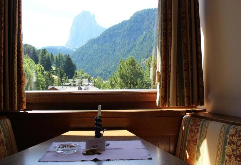 Hotel Villa Luise  | Ortisei | Bolzano | Italia 11