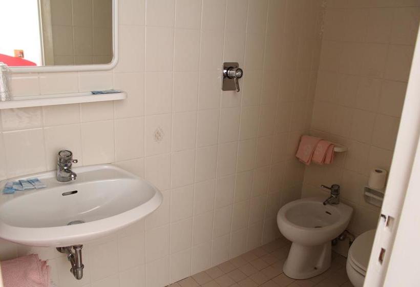 Hotel Holiday  | Milano Marittima | Ravenna | Italia 1