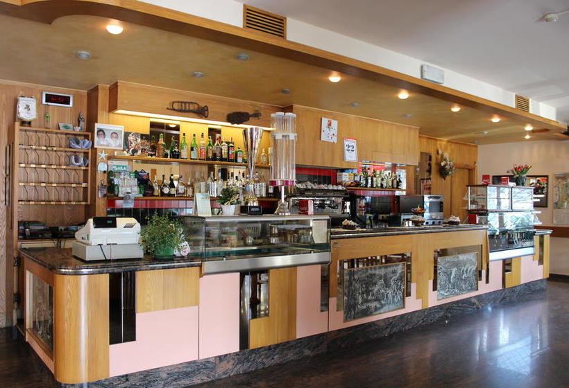 Hotel Albergo Napoleone  | Sant'Ambrogio di Valpolicella | Verona | Italia 11