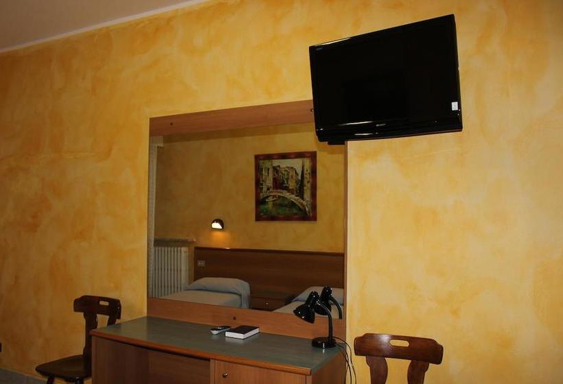 Hotel Albergo Napoleone  | Sant'Ambrogio di Valpolicella | Verona | Italia 15