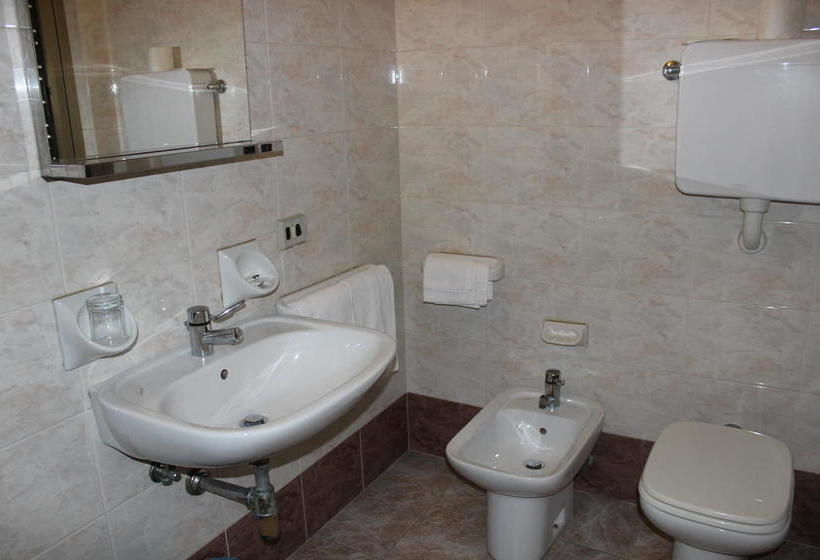 Hotel Albergo Napoleone  | Sant'Ambrogio di Valpolicella | Verona | Italia 19