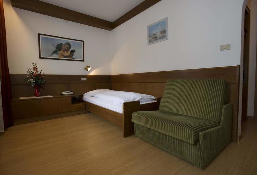 Hotel Mondschein  | Sesto | Bolzano | Italia 11