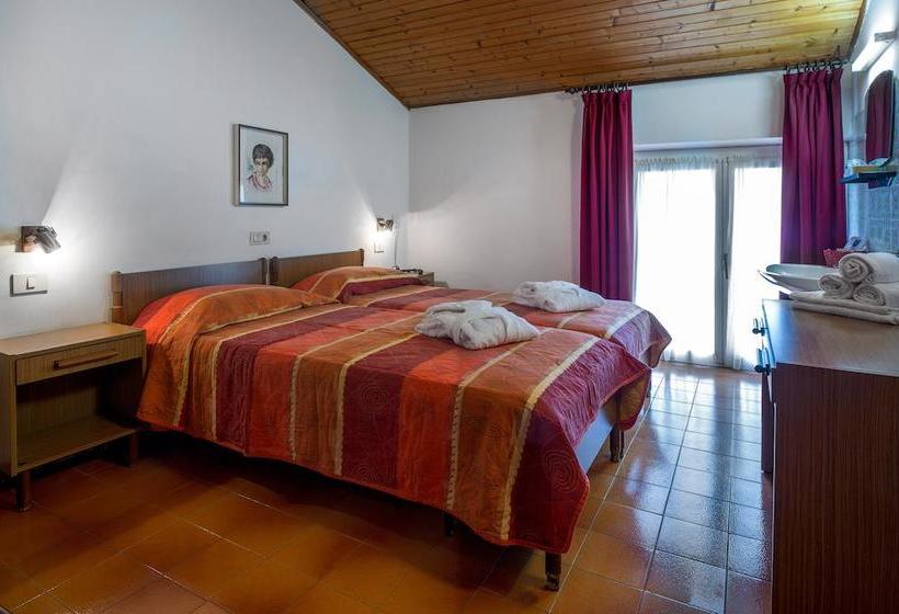 Hotel Albergo Villa Mimosa  | Nago Torbole | Trento | Italia 2