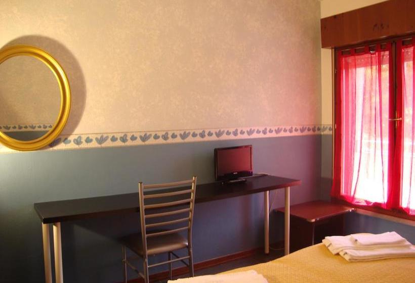 Hotel Rose&crown  | Correggio | Reggio Emilia | Italia 11