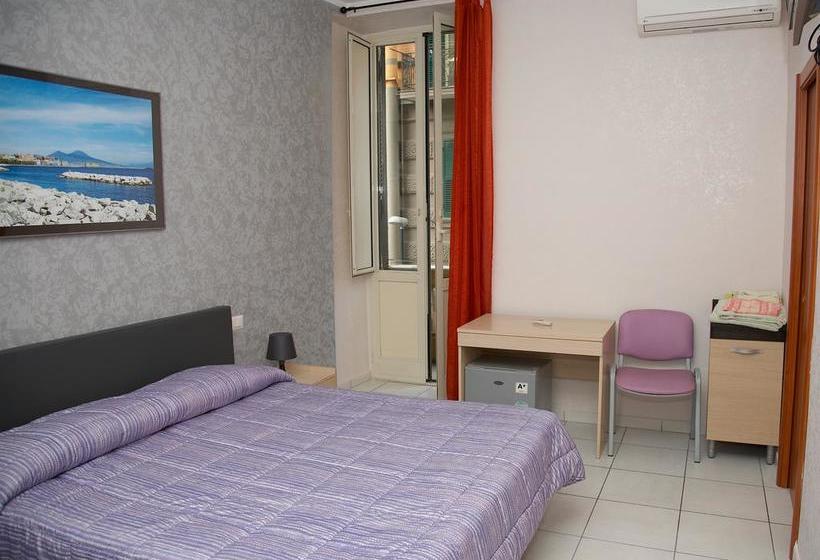 Bed and Breakfast Bb Debono  | Napoli | Napoli | Italia 7