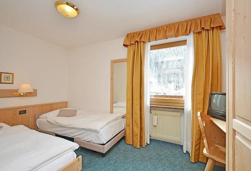 Hotel Malga Passerella  | Moena | Trento | Italia 10