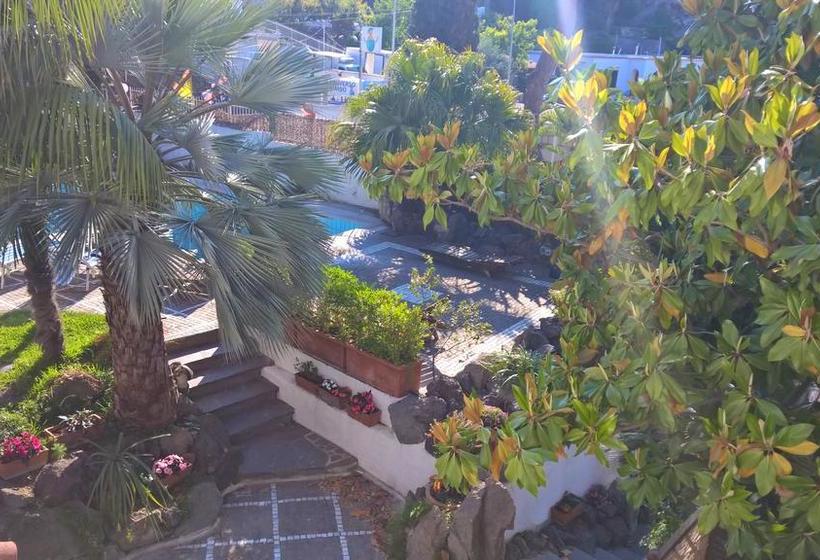 Bed and Breakfast Villa Cinque Pini  | Ischia | Napoles | Itália 1