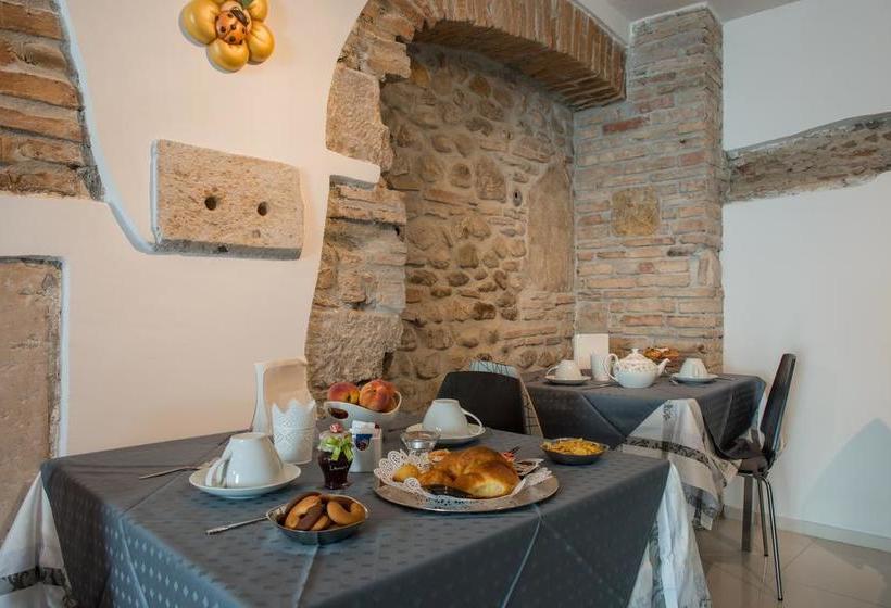 B&b Le Streghe  | Benevento | Benevento | Italia 8