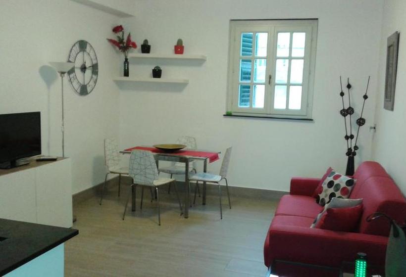 Bed and Breakfast La Superba Rooms & Breakfast  | Genova | Genova | Italia 1