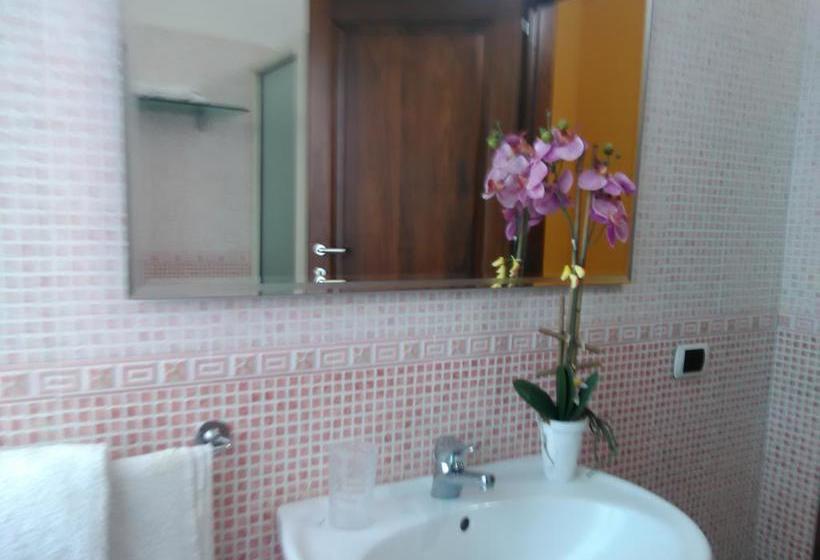 Bed and Breakfast Villa Donna Maria  | Capoterra | Sardegna | Italia 2