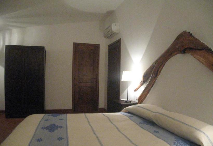 Bed and Breakfast Il Vecchio Ginepro  | Arzachena | Sardegna | Italia 3