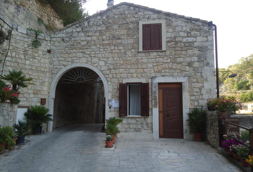 Bed and Breakfast Pineta Monserrato