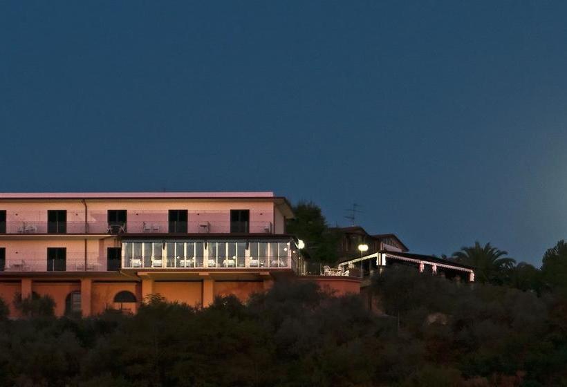 Hotel La Chandelle  | Massarosa | Lucca | Italia 5