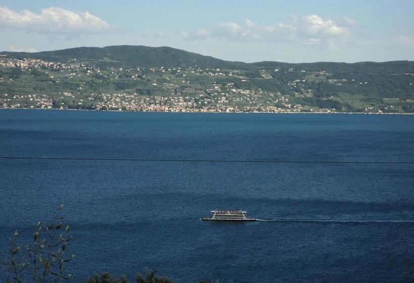 Bed & Breakfast Giardini Di Corte  | Toscolano Maderno | Brescia | Italia 15