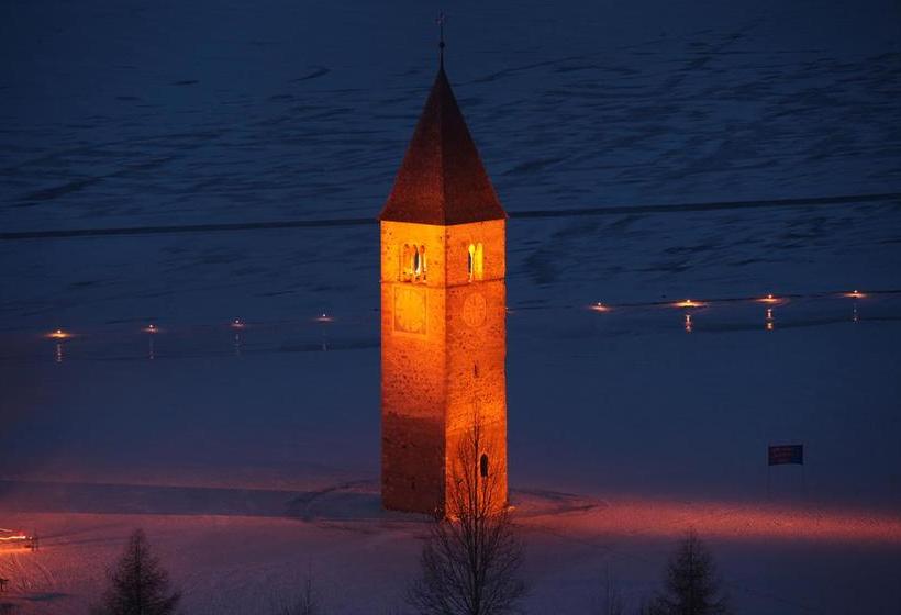 Hotel Goldener Adler  | Curon Venosta | Bolzano | Italia 13