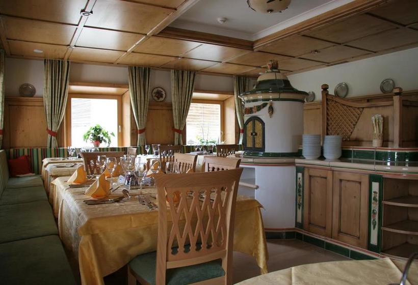 Hotel Goldener Adler  | Curon Venosta | Bolzano | Italia 4