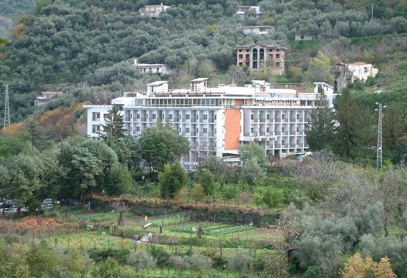 Hotel Soggiorno Salesiano  | Vico Equense | Naples | Italy 14