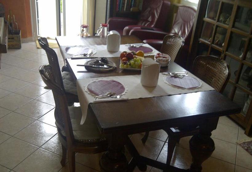 B&b A Casa Di Mael  | San Costanzo | Pesaro e Urbino | Italia 3