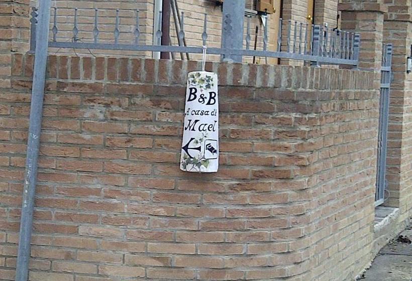 B&b A Casa Di Mael  | San Costanzo | Pesaro e Urbino | Italia 9