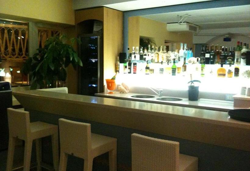 Hotel Chentu Lunas  | Cagliari | Sardegna | Italia 19