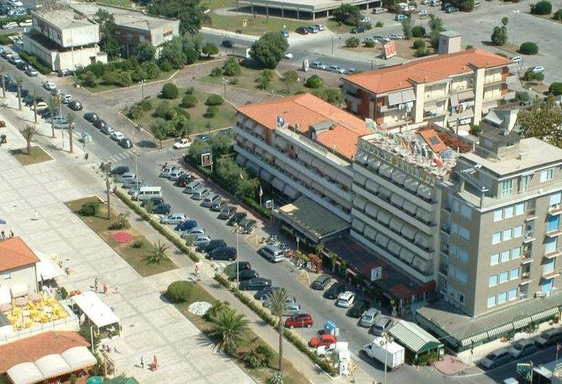 Hotel Milani  | Lido di Camaiore | Lucca | Italia 12