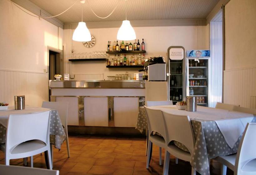 Hotel Villa Dei Gerani  | Rosignano Solvay | Livorno | Italia 9