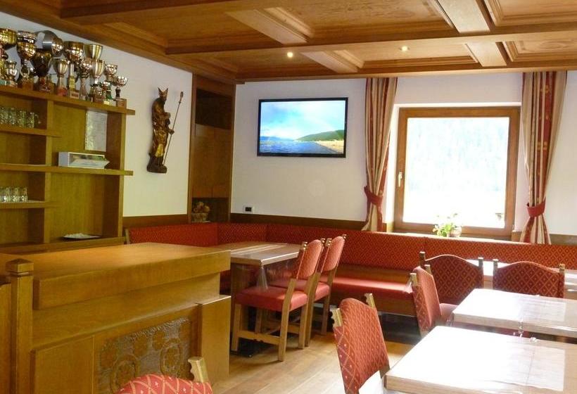 Hotel Garni Kostner  | Ortisei | Bolzano | Italy 12