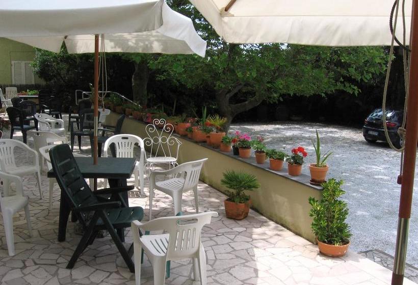 Hotel Naviglio  | Marina di Pietrasanta | Lucca | Italia 3