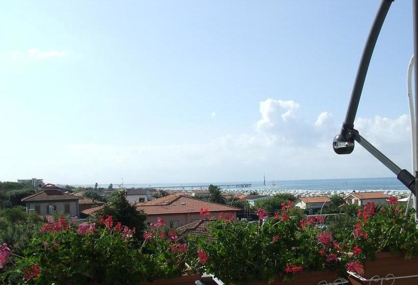 Hotel Naviglio  | Marina di Pietrasanta | Lucca | Italia 5