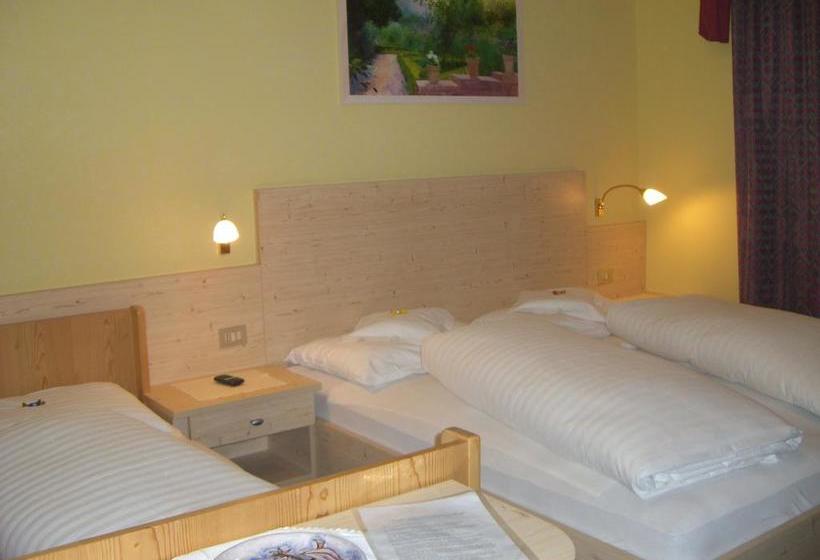 Hotel Pension Alpenblick  | Algund | Bolzano | Italia 14